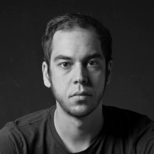 Aarón Gómez conexión amare