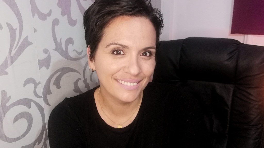 Carolina Rodríguez, coach estratégica, entrenadora emocional, mamá de pequeño con TEA y creadora de Mamás Despiertas: «trabajar la Aceptación cuando diagnostican a un hijo con&nbsp;TEA».